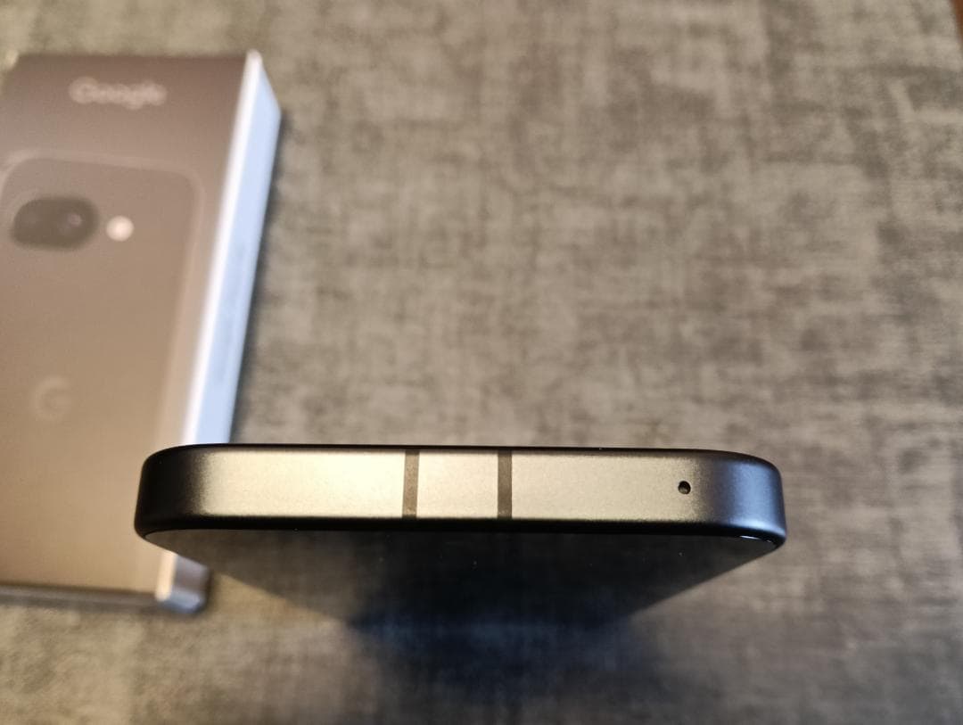 【美品】Google Pixel 9a 128GB Obsidian 黒