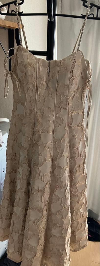 花柄ジャガードパイピングミディキャバドレス