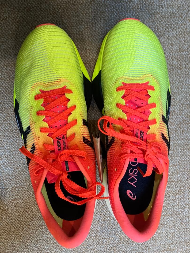 新品 アシックス メタスピード スカイ パリ 26.0cm イエロー