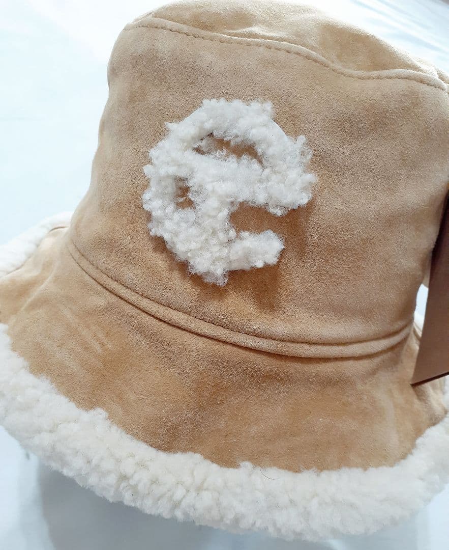 UGG × TELFAR バケットハット