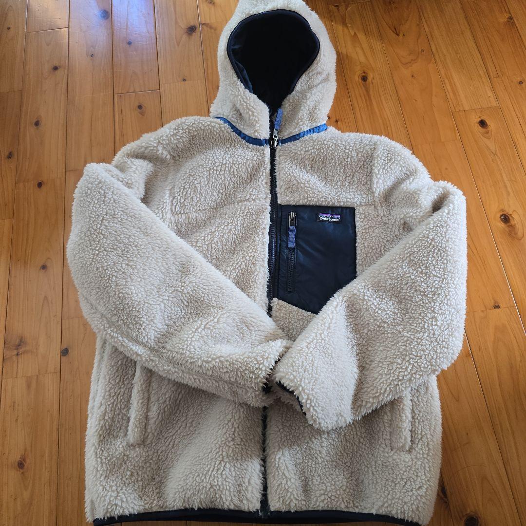 kitty3apples☆patagoniaリバーシブルジャケッ卜 XXL