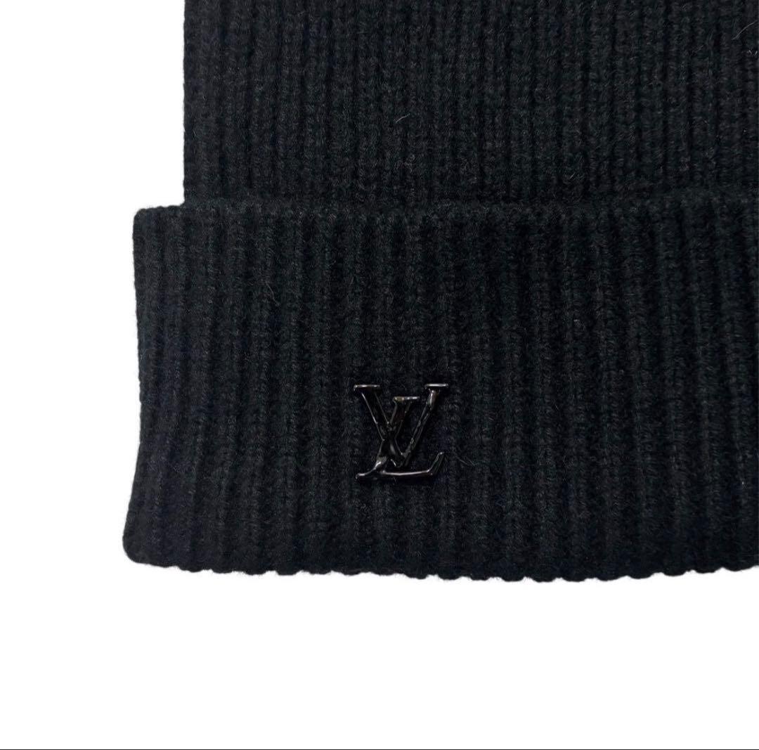 美品‼️ ルィヴィトン　 黒 ニット帽子