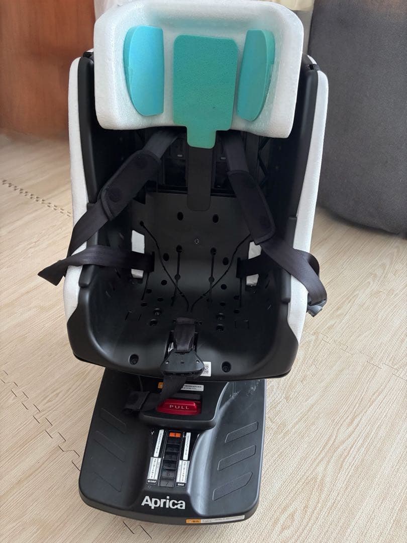 アップリカ　アプリカ　クルリラ　AD チャイルドシート