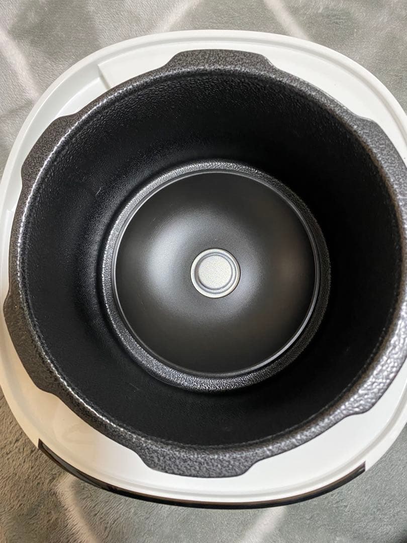 T-fal 電気圧力鍋 コンパクトタイプ　ラクラ.クッカー　CY35