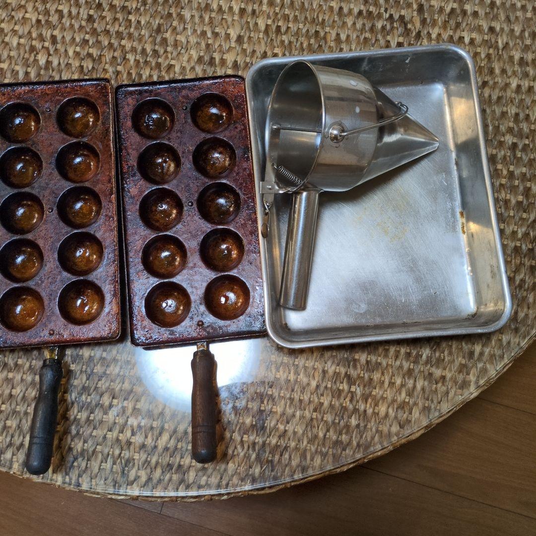 明石焼き大玉５センチ銅板3枚セットです、写真の物は付きます。