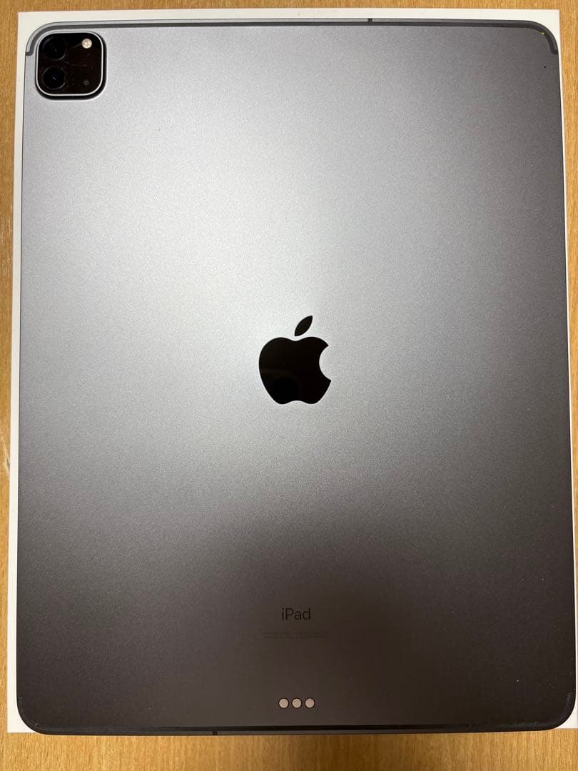 iPad Pro12.9インチ第4世代 Wi-Fi+セルラー　256GB