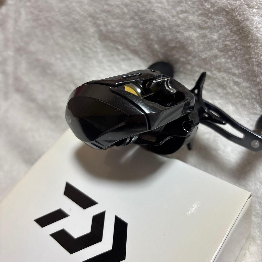 「sada1016」 DAIWA ADMIRA A 100XH L 左巻き