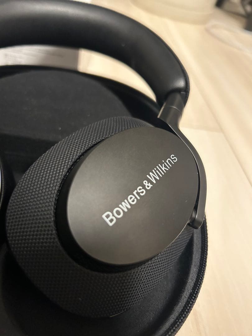 Bowers & Wilkins Px7 S2eワイヤレスヘッドホン