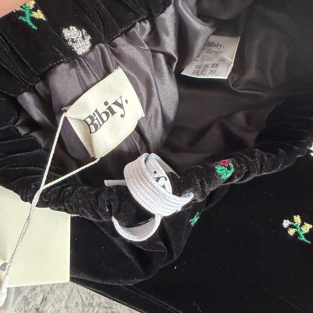 【新品タグ付き】B. STARRY PANTS BLACK