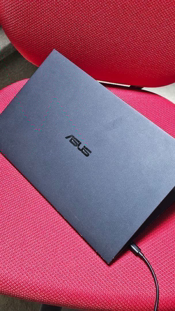 Windowsノート本体 ASUS ExpertBook B9450 corei7 16GB 2.75TB