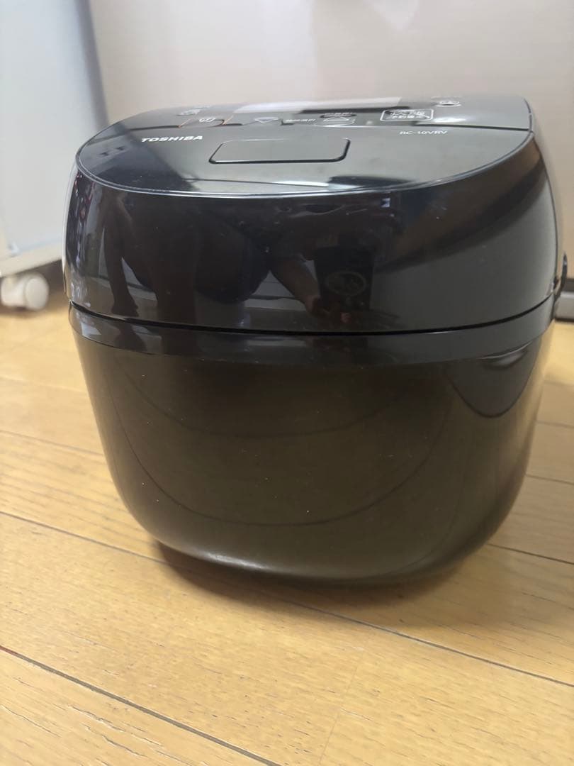 TOSHIBA RC-10VRV IH炊飯器 匠炊き 5.5合 2024年製