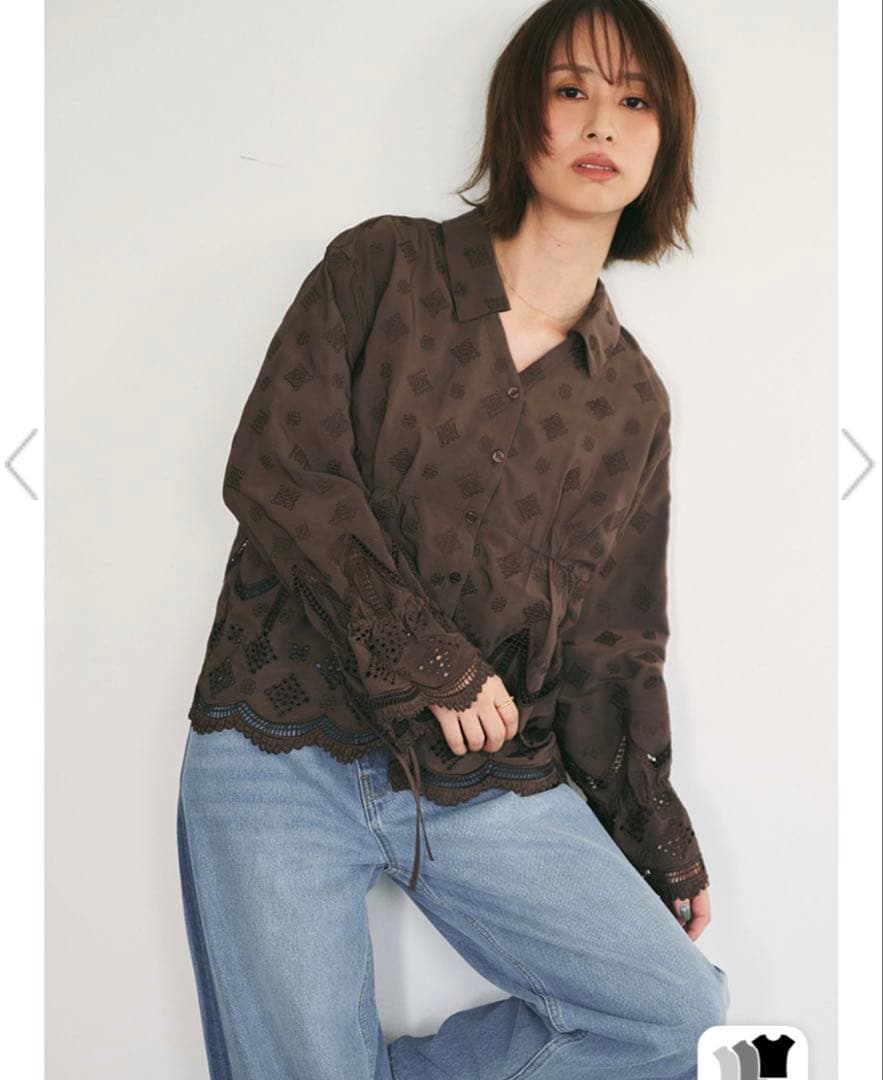 値下げ！エストラータ エンブロイダリーリボンスリーブブラウス cohina