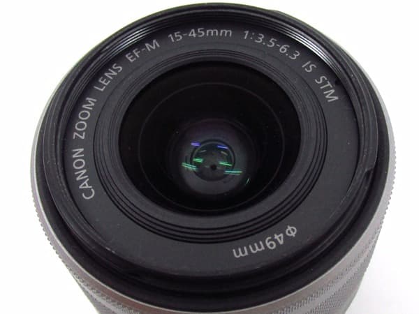 シルバー　EF-M 15-45 3.5-6.3 IS STM