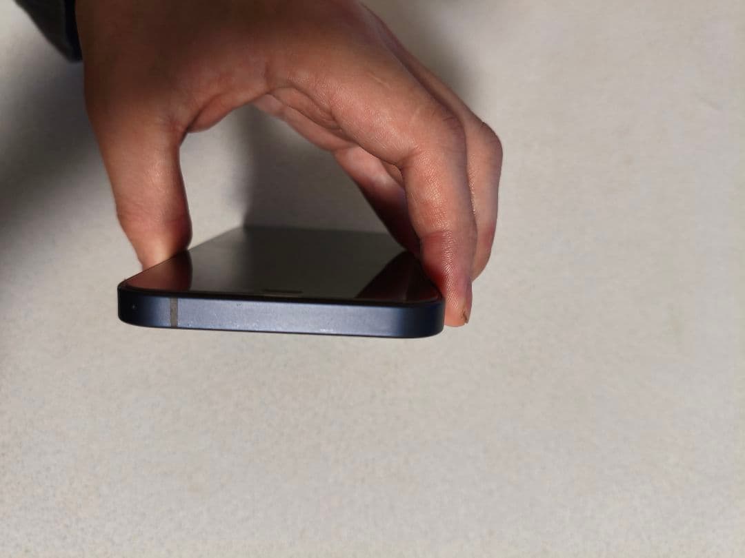 iPhone12 64GB ブラック 美品