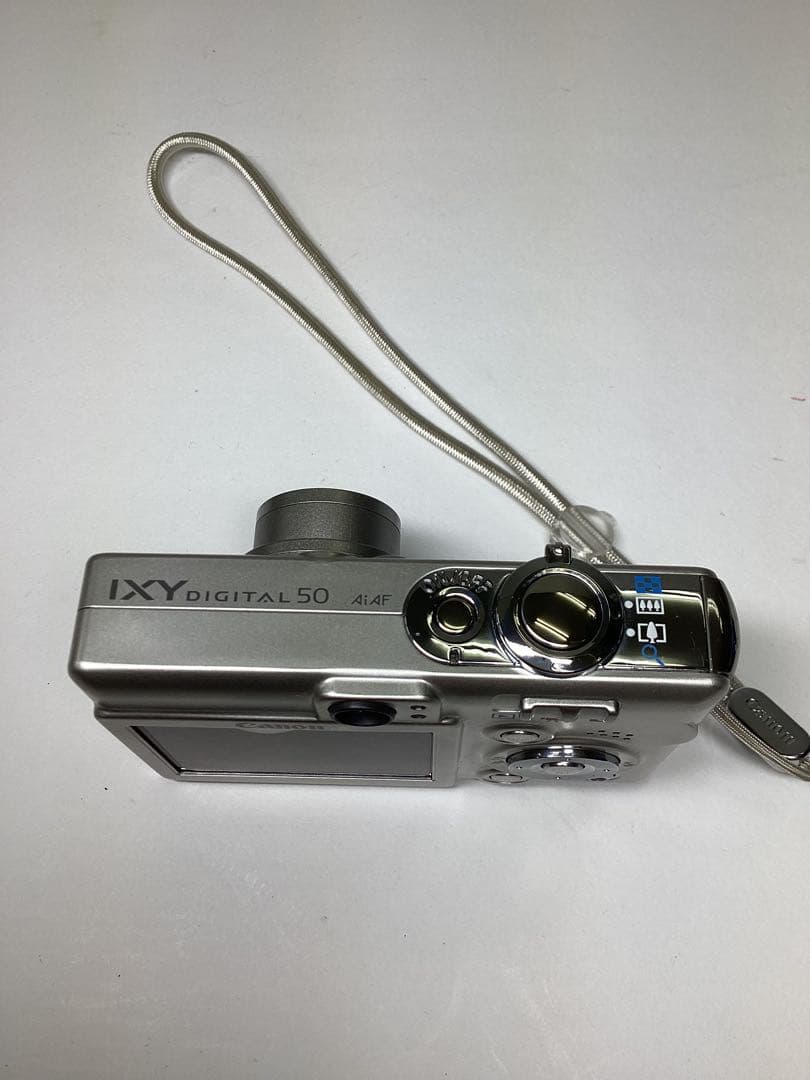 は*な様 Canon IXY DIGITAL 50 バッテリー2個 充電器セット