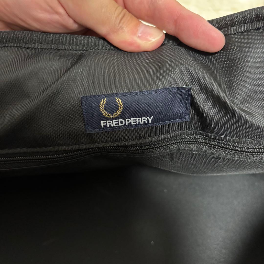 【美品】フレッドペリー ボストンバッグ オールレザー 月桂冠