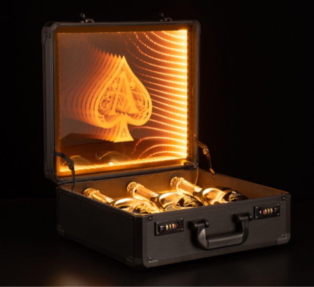 新品 アルマンド ディスプレイ LED アタッシュケース