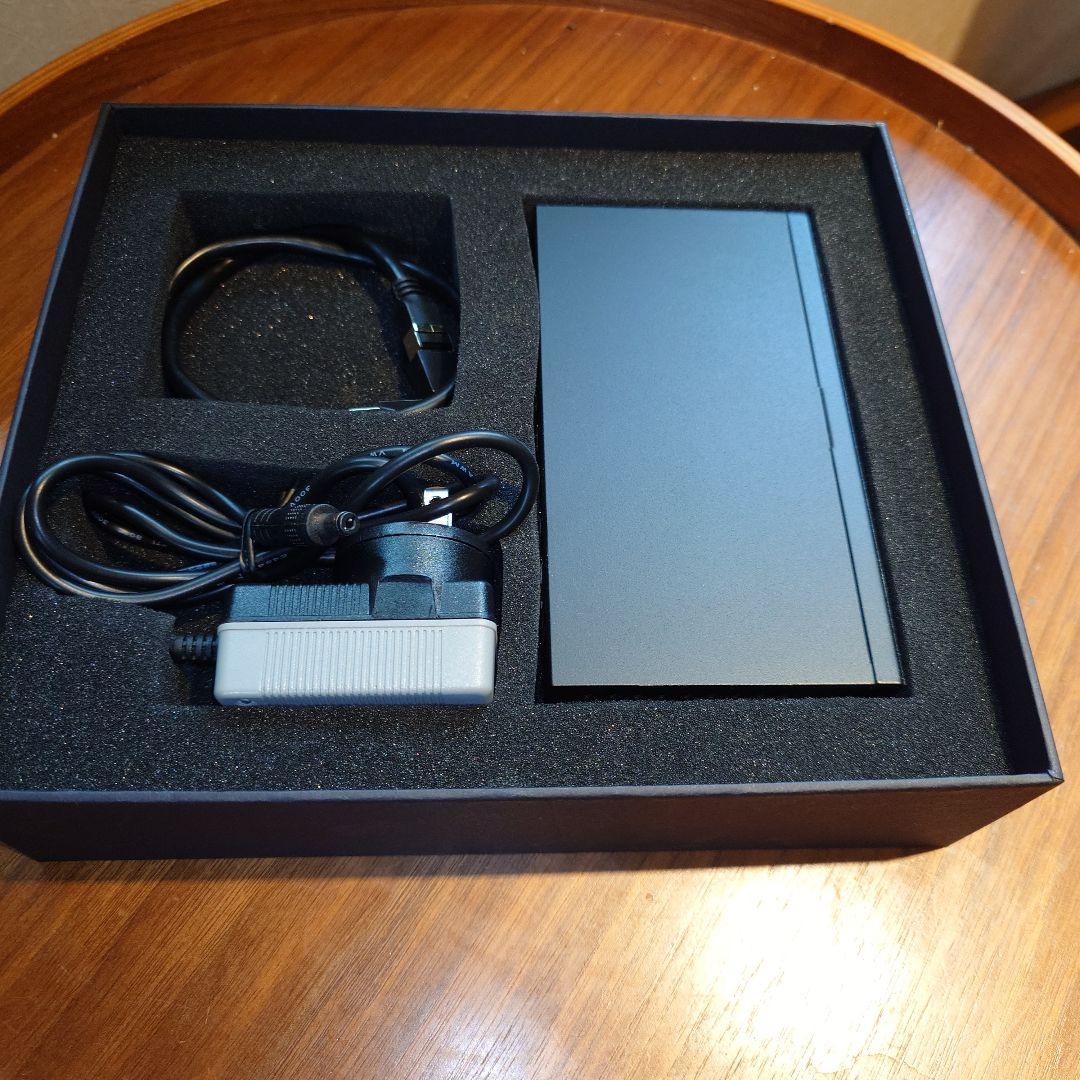 オーディオ専用スイッチングハブ　SILENT ANGEL N8