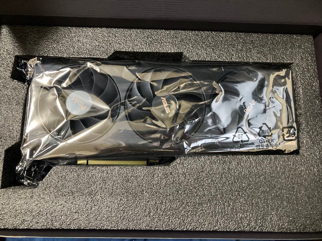 グラフィックボード・グラボ・ビデオカード ASUS ProART GeForce RTX 4060 OC 8GB