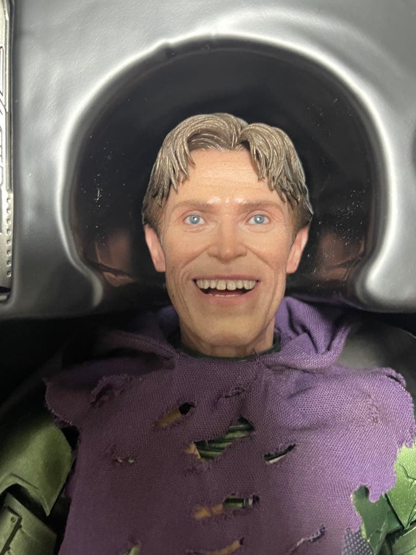 グリーンゴブリン アップグレードスーツ ホットトイズ 1/6 フィギュア