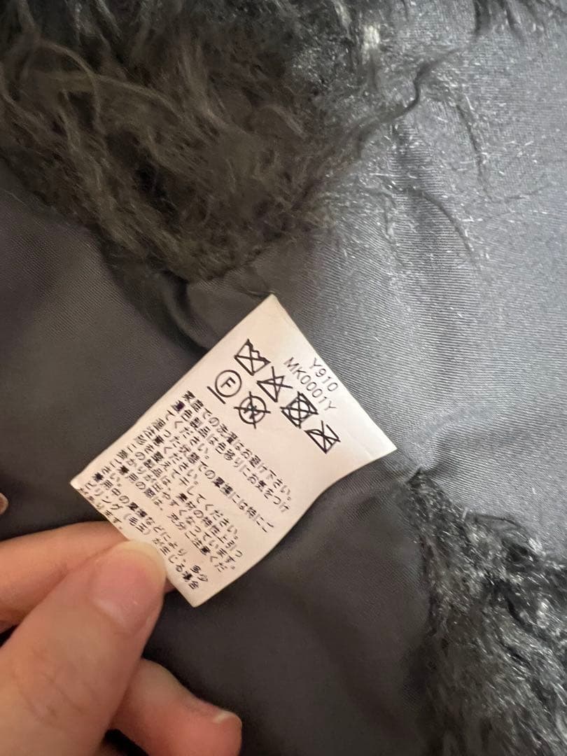 今期完売　three dots ウェイビーファー ショートジレ Wavy fur