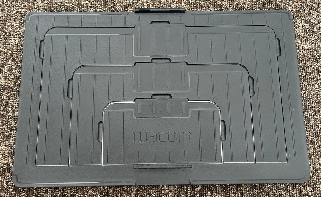 Wacom 液晶ペンタブレット Cintiq 13HD DTK-1301/K0
