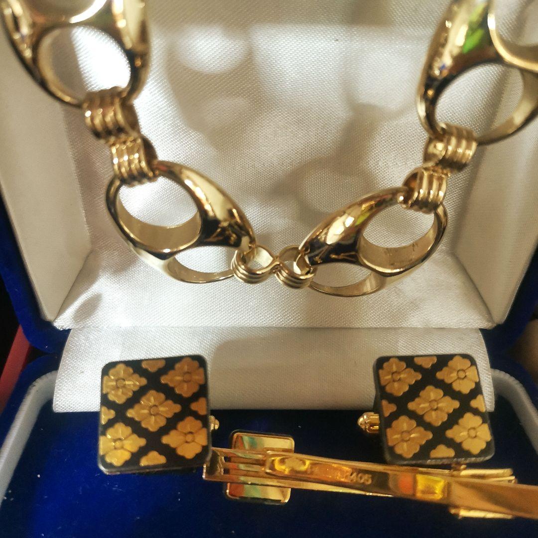 【秘密のうなぎ】遺品整理 大量アクセ 刻印 指輪 金色 喜平 ブローチ