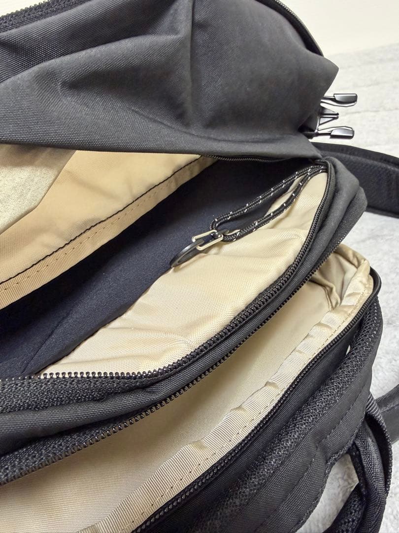 マックパック macpac クエスト30 デイパック 30L ブラック（K）