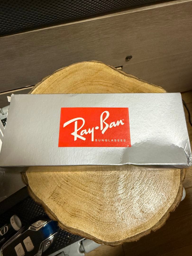 Ray-Ban サングラス　ORB2140F