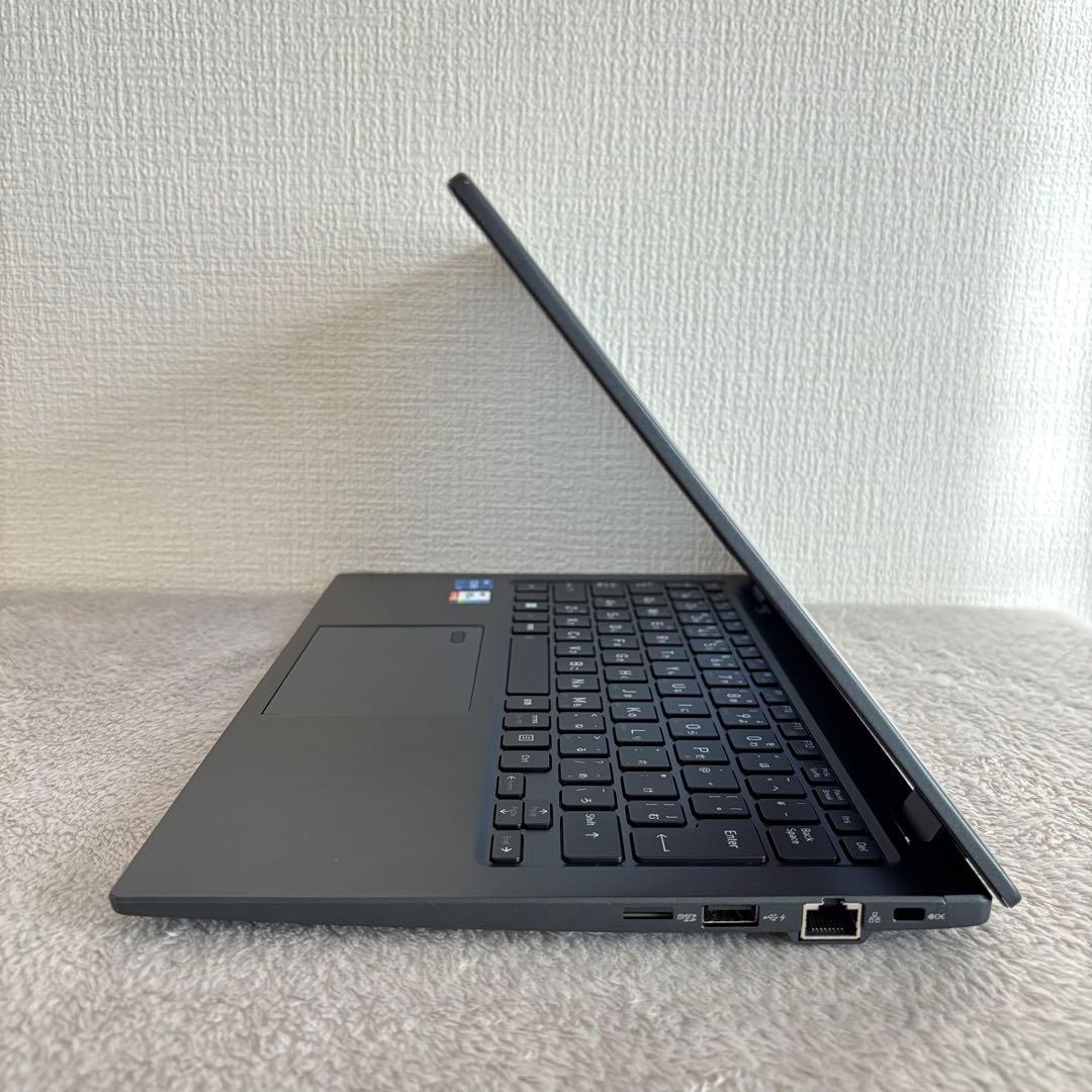 美品DYNABOOK G83 KW 第12世代 i5超軽型ノートPC 512