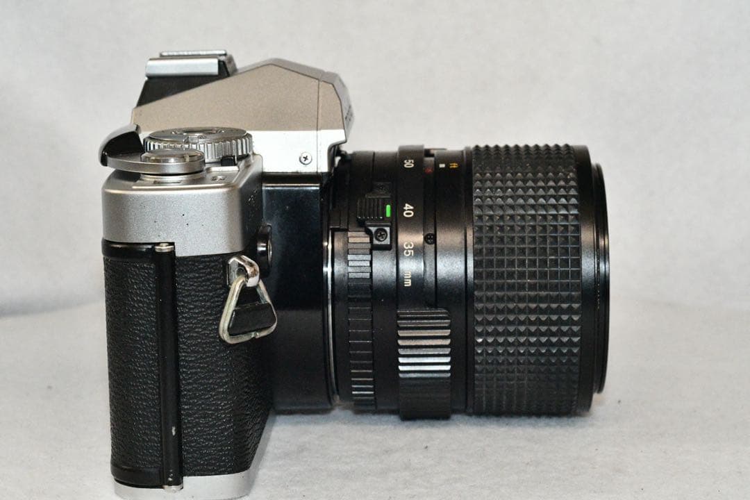 《動作品》minolta X-7 +標準ズームレンズ付き　a438