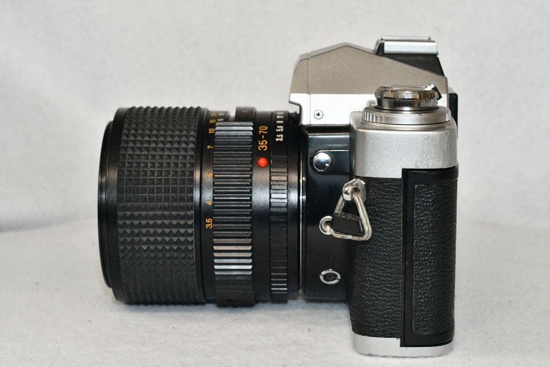 《動作品》minolta X-7 +標準ズームレンズ付き　a438