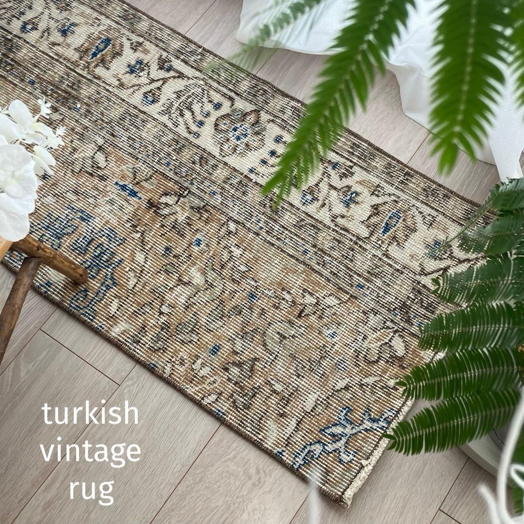 48×211ランナー　淡ブラウン　ブルー　ラインホワイト　トルコヴィンテージラグ