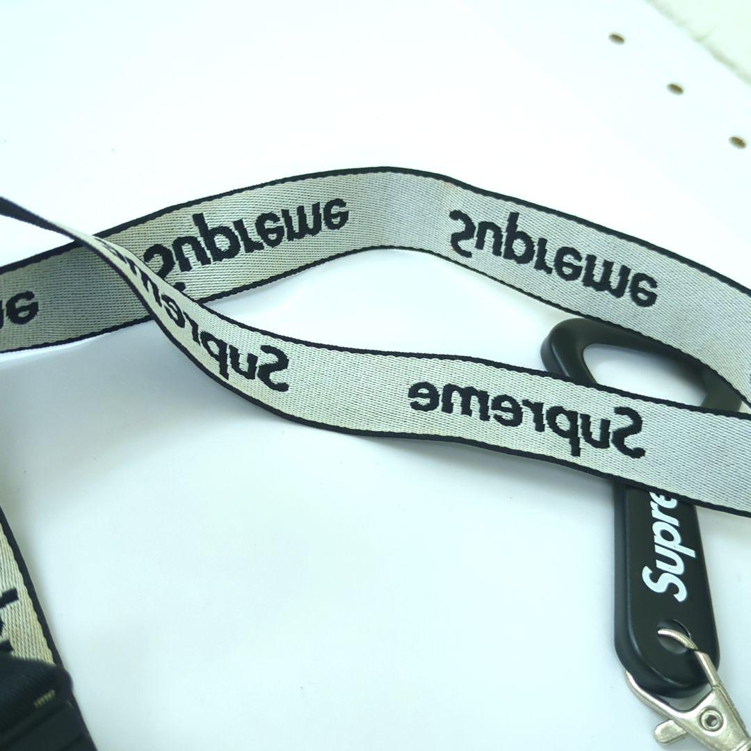 華金☻様Supreme シュプリーム ボトルオープナー ランヤード ネックレス