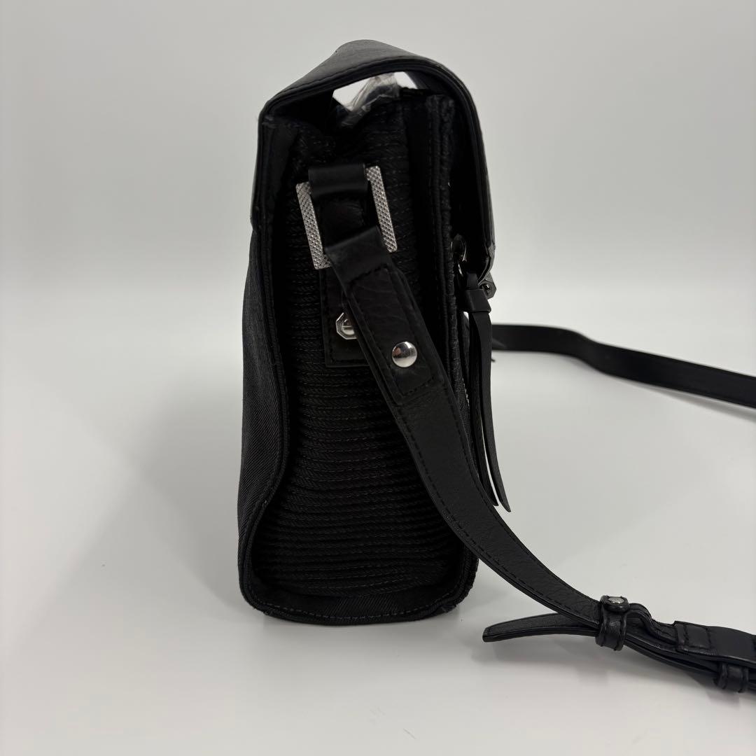 美品　DIESEL ディーゼル ショルダーバッグ 黒 レザー デニム 817