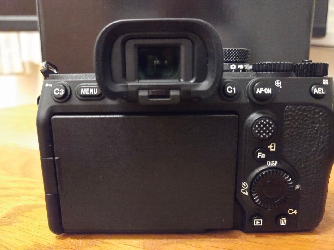【 美品】SONY ソニー a7IV ILCE-7M4 ボディ