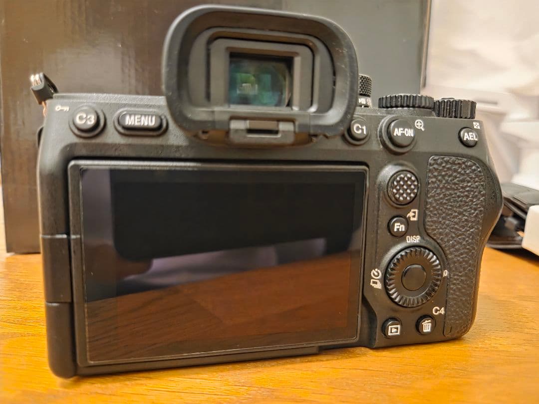 【 美品】SONY ソニー a7IV ILCE-7M4 ボディ