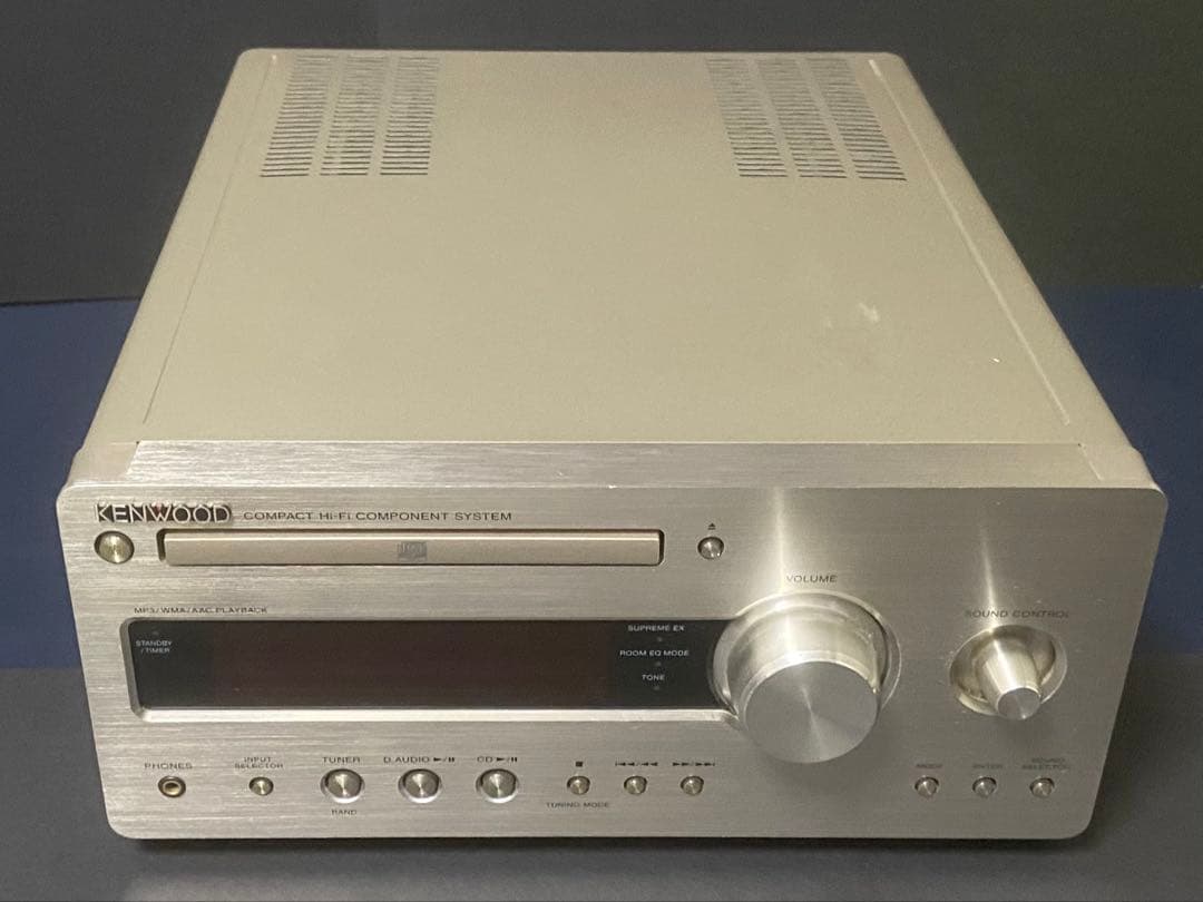 ケンウッド　フルデジタルプリアンプ　R-K711 CD レシーバー