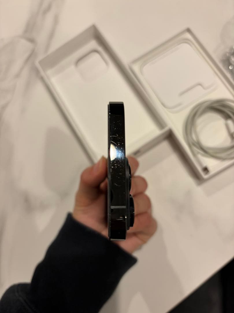 Apple iPhone 14proブラック 本体