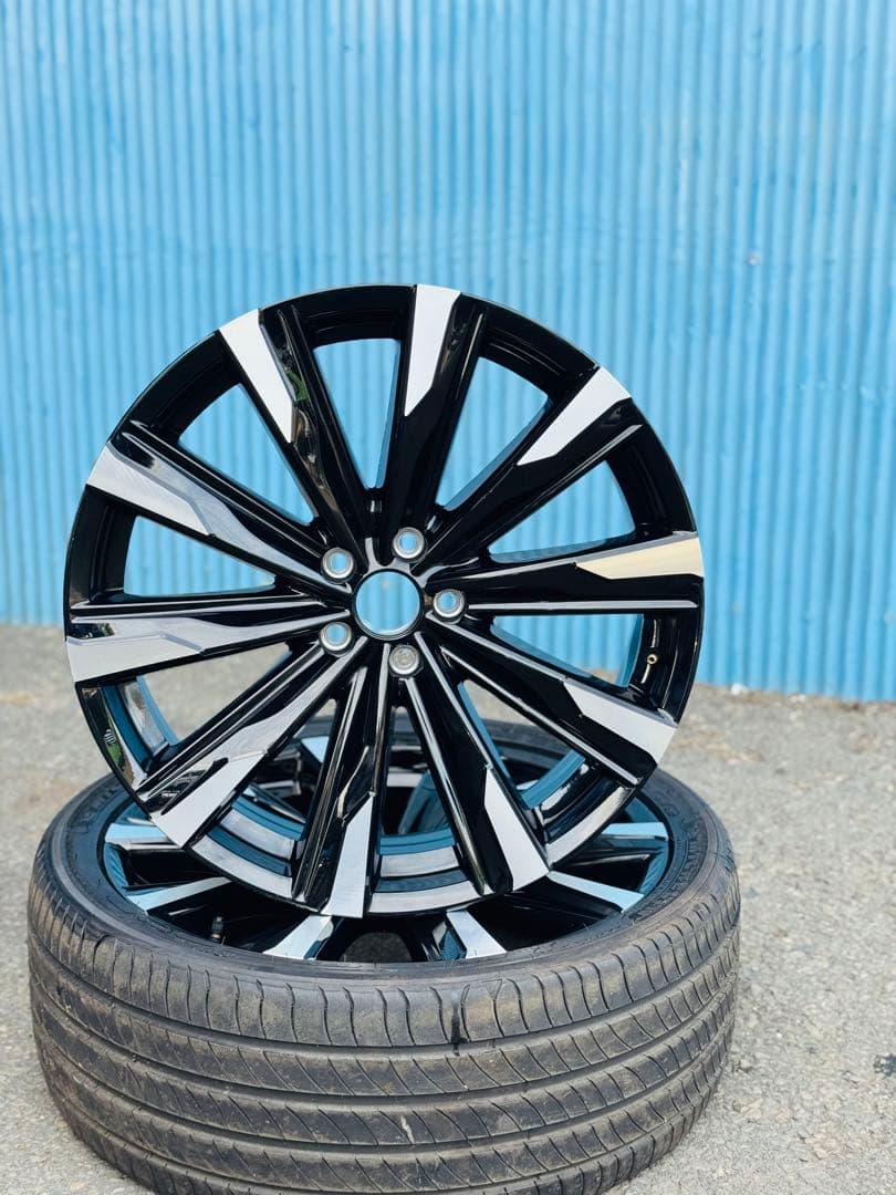 クラウンクロスオーバー純正ホイール