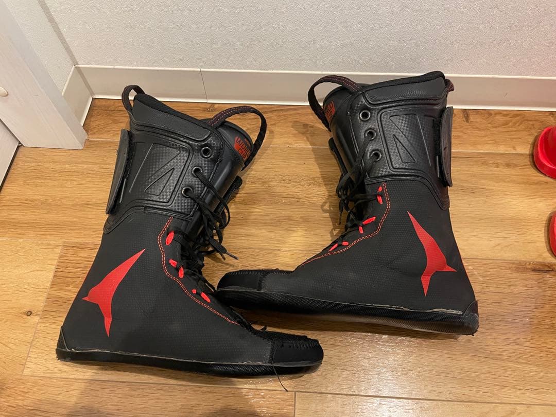 アトミック　レッドスターブーツ　STI 130 294 SIDAS インソール