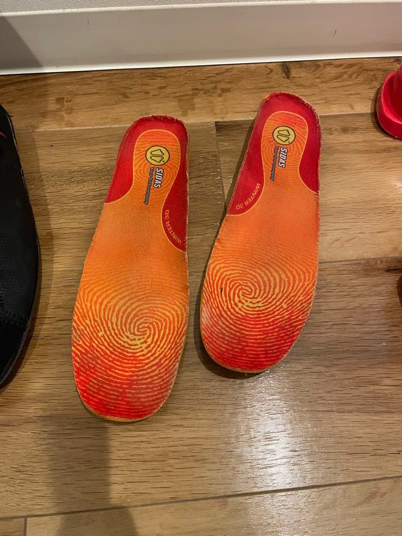 アトミック　レッドスターブーツ　STI 130 294 SIDAS インソール