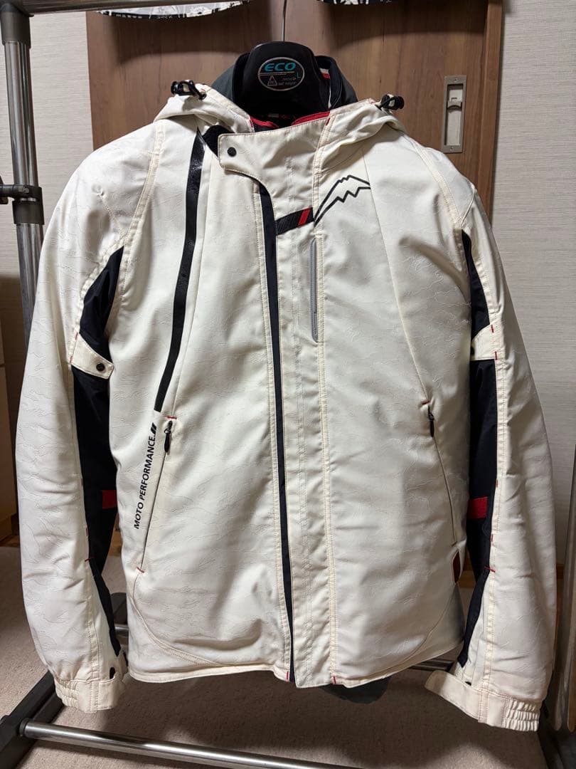 クシタニ K-2806 ウインタークラリティジャケット ホワイト LL