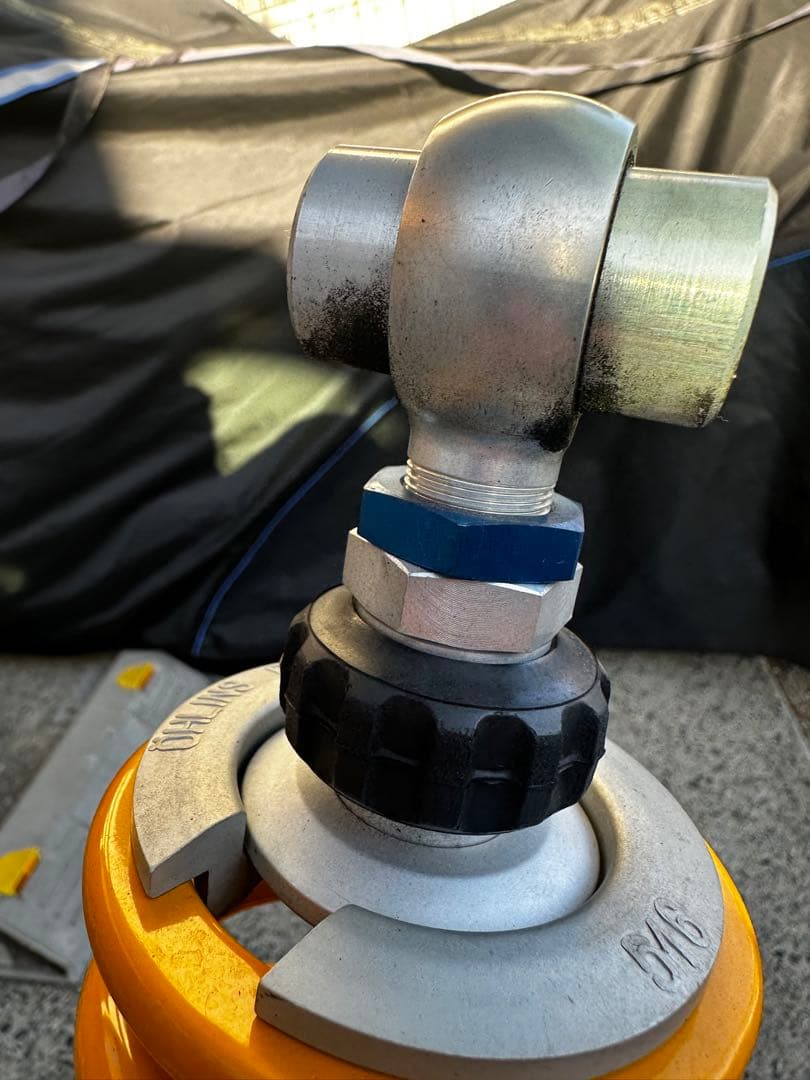 オーリンズ　リアサス　Z900RS KA739