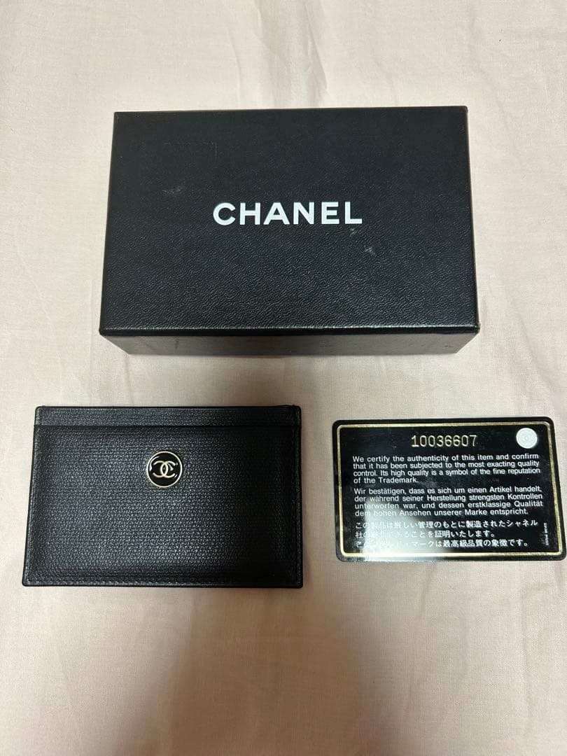 シャネル　CHANEL 名刺入れ　カードケース　定期入れ　美品