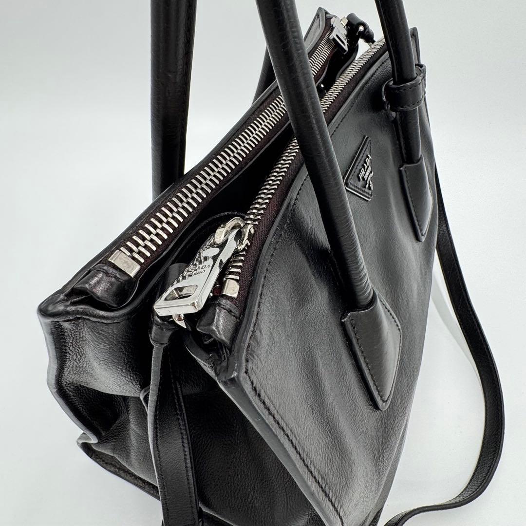 プラダ ガレリア レザー 2way トートバッグ ビジネスバッグ シリアル