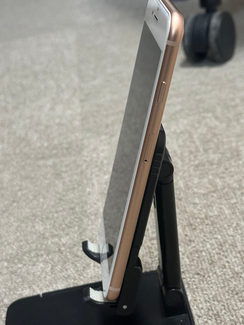 iPhone 8 Plusゴールド 256GB