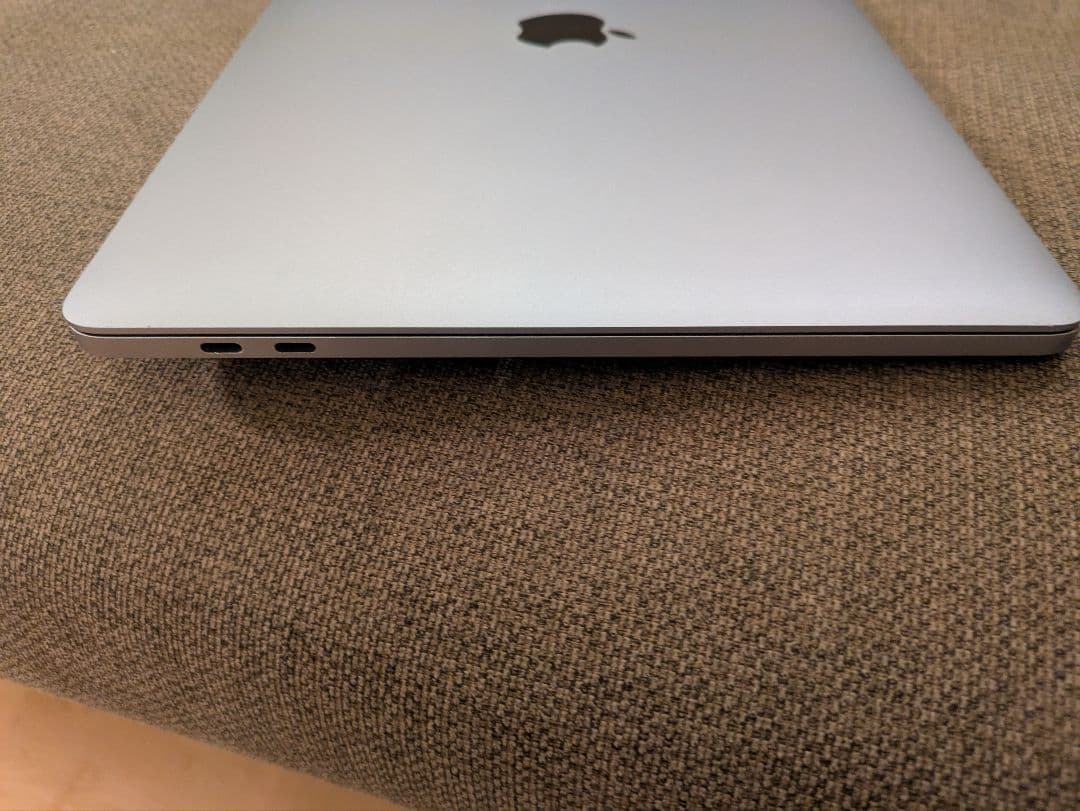 MacBook本体 MacBook Pro 2020 13inch i5 16GB 2TB