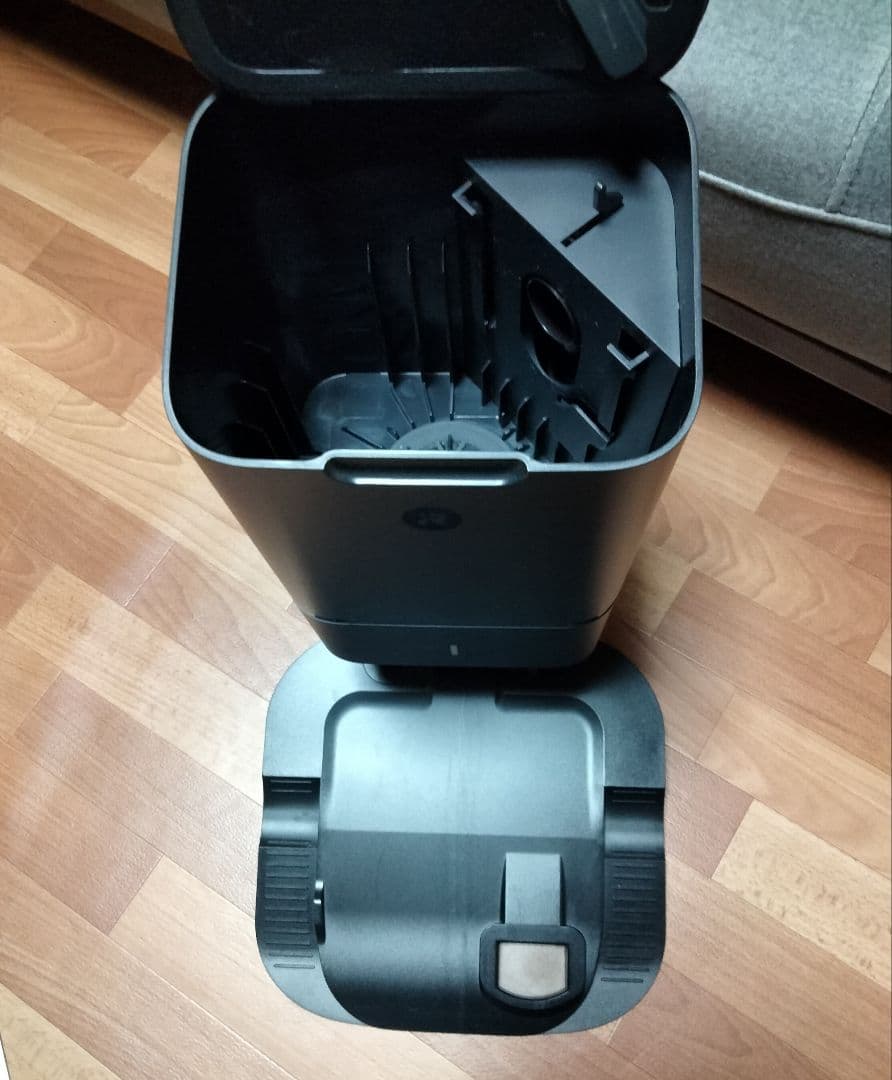 ルンバiRobotルンバi2.i3.i7用クリーンベース＆専用ダストボックス純正