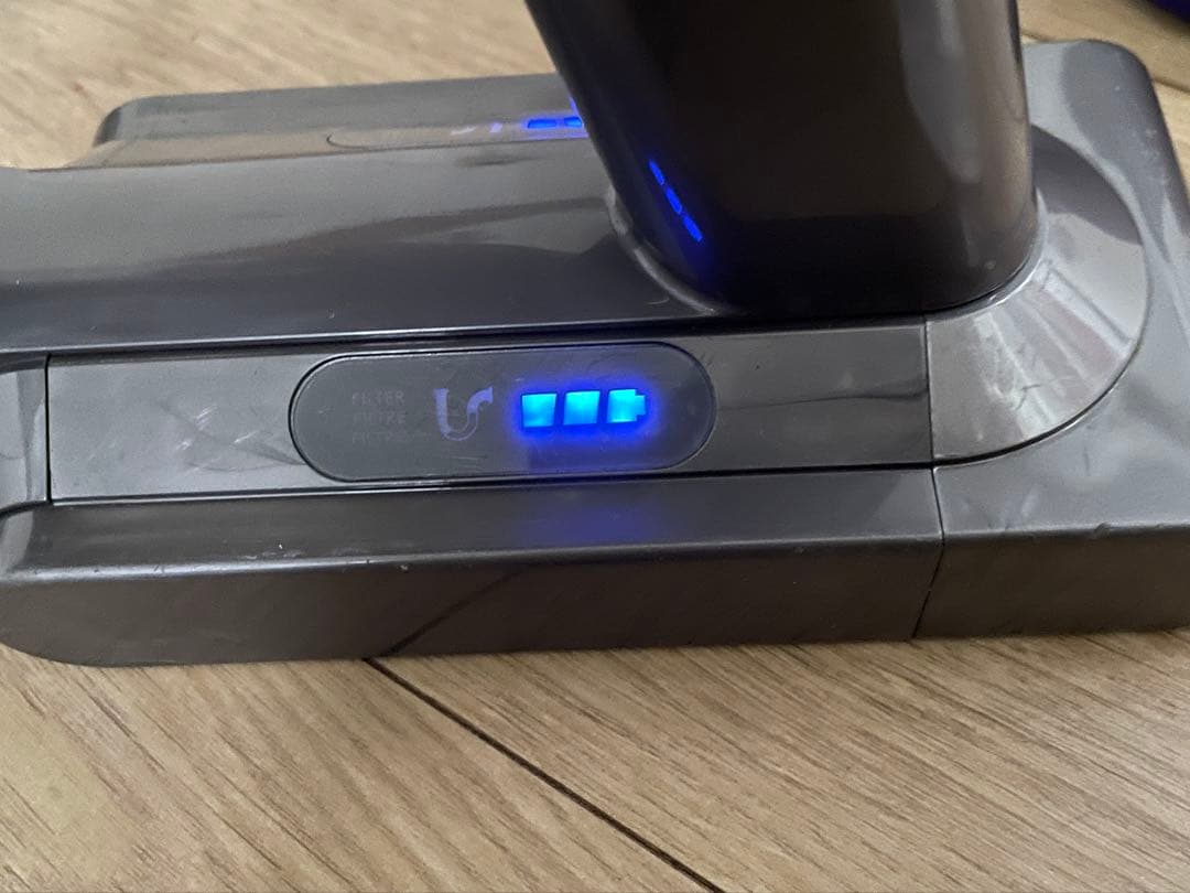 ダイソン⑥ V10超absolute仕様　２ヘッド付　新品パイプ 交換フィルター